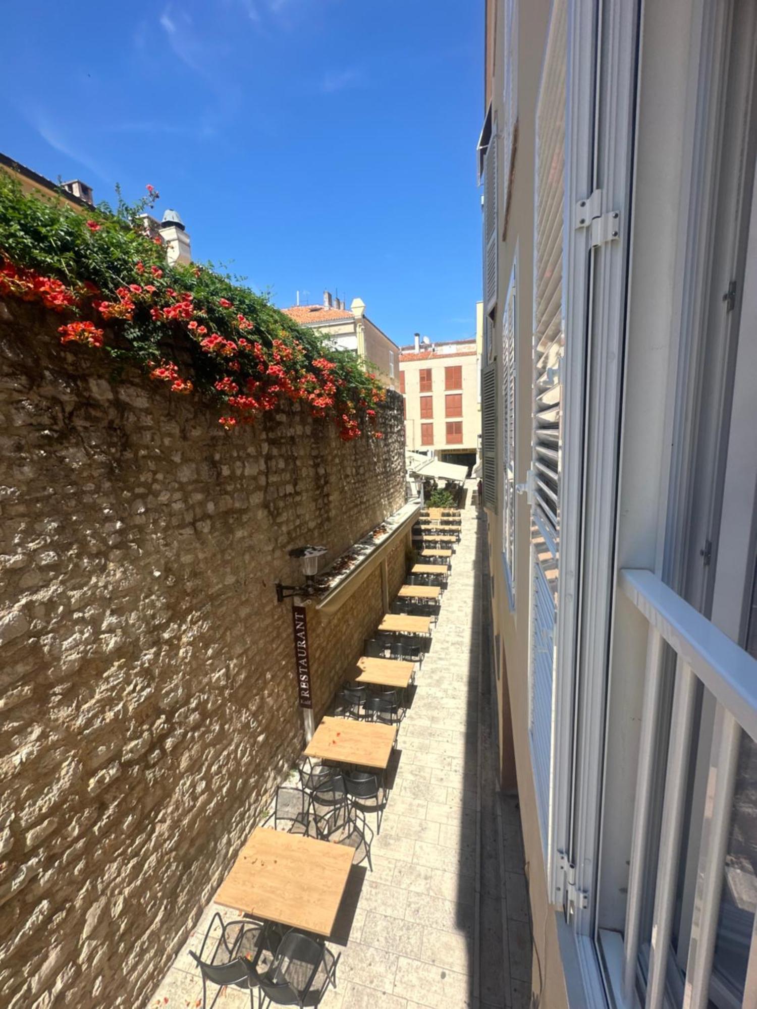 Amaro Luxury Room & Studio Apartman With Balcony Zadar Extérieur photo